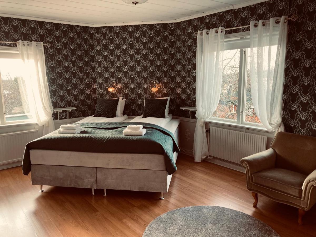 Hotel Pensionat Granparken Norrtälje Extérieur photo