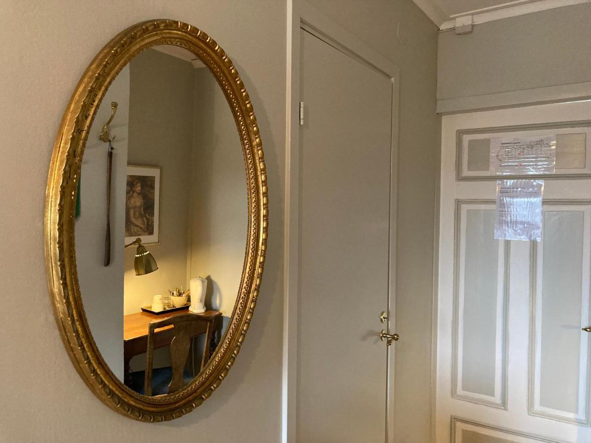 Hotel Pensionat Granparken Norrtälje Extérieur photo